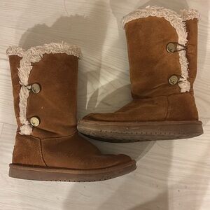 Koolaburra by UGG Brown and Cream Boots Sz 4